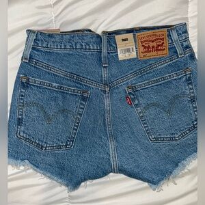 NWT Levi's Blue Jean Shorts Distressed Cut-Off Style